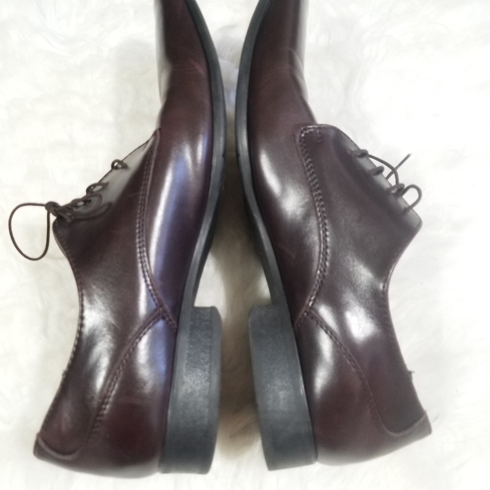 Calvin Klein mens brown oxford dress shoes. 8.5 - Picture 5 of 7